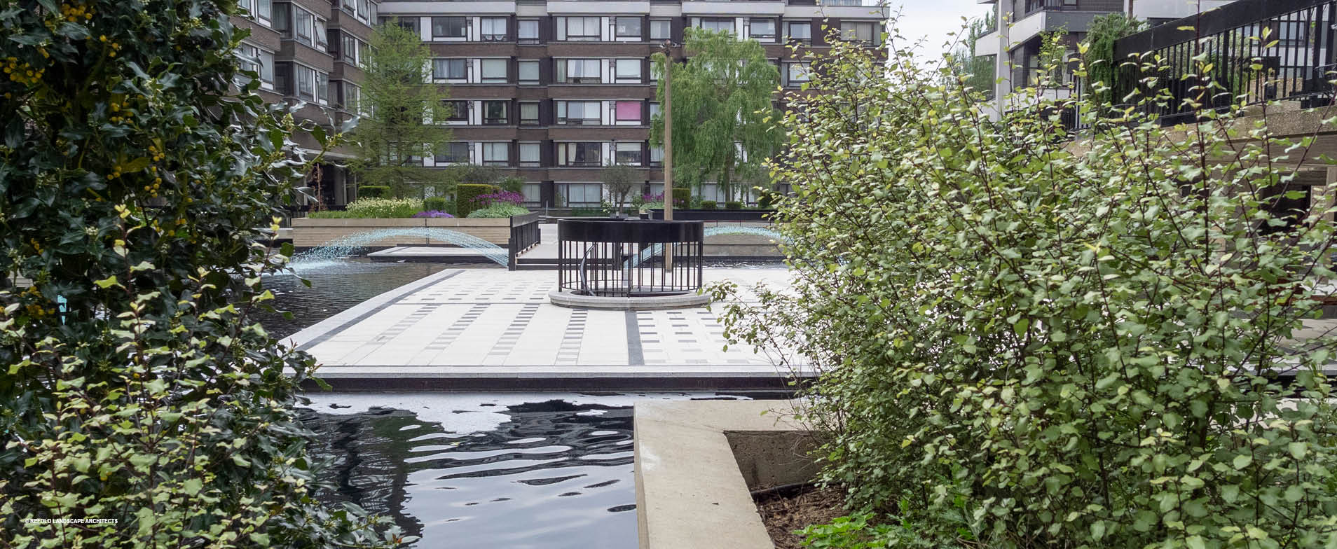Water Gardens, Hyde Park Estate
